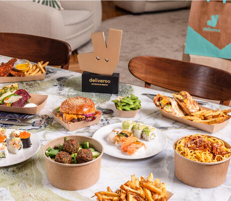 ©The Travel Buds x Deliveroo