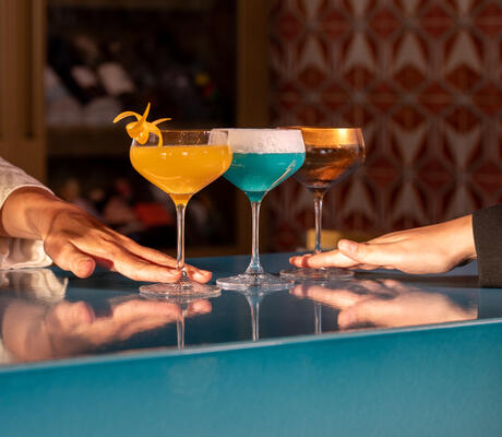 CARLTON CANNES ELISE QUINIOU